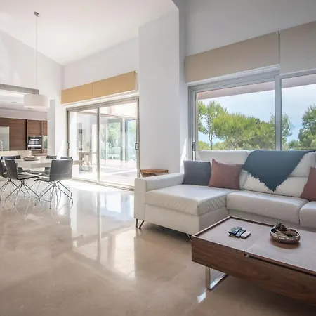 Limonium Deluxe With Private Pool, Tarracohomes * Tarragona