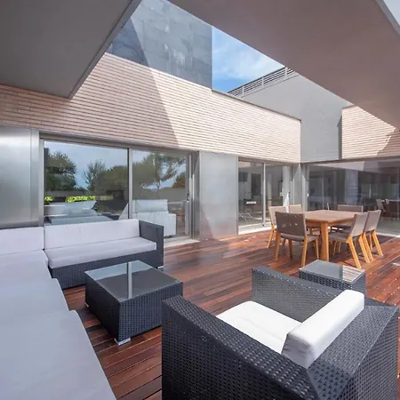 Limonium Deluxe With Private Pool, Tarracohomes Villa