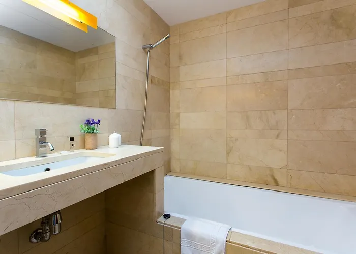 Limonium Deluxe With Private Pool, Tarracohomes Villa Tarragona