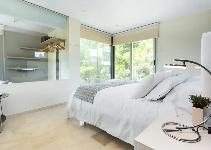 Limonium Deluxe With Private Pool, Tarracohomes Villa *