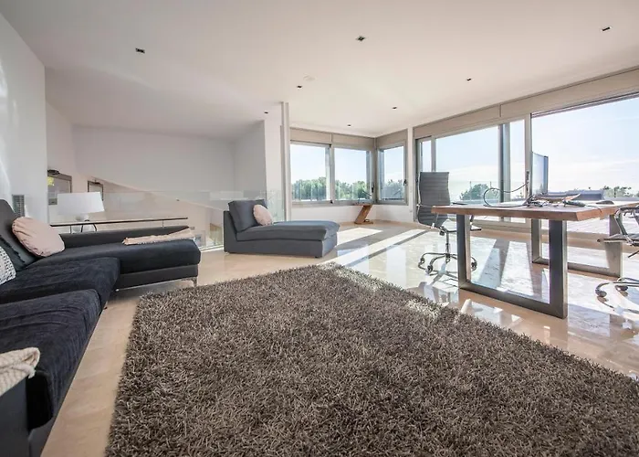 Villa Limonium Deluxe With Private Pool, Tarracohomes Tarragona